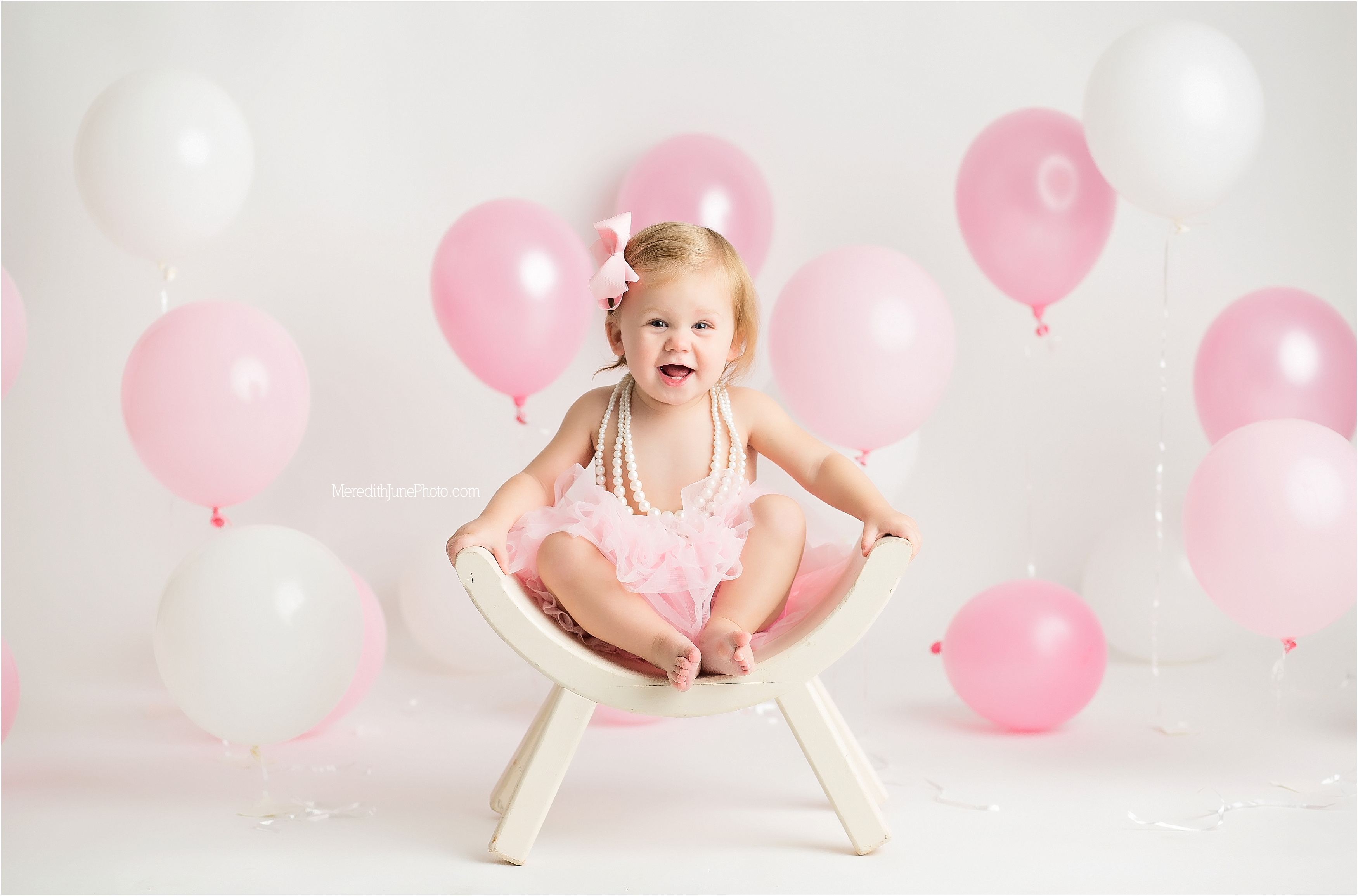 one year baby pictures | baby girl posing ideas