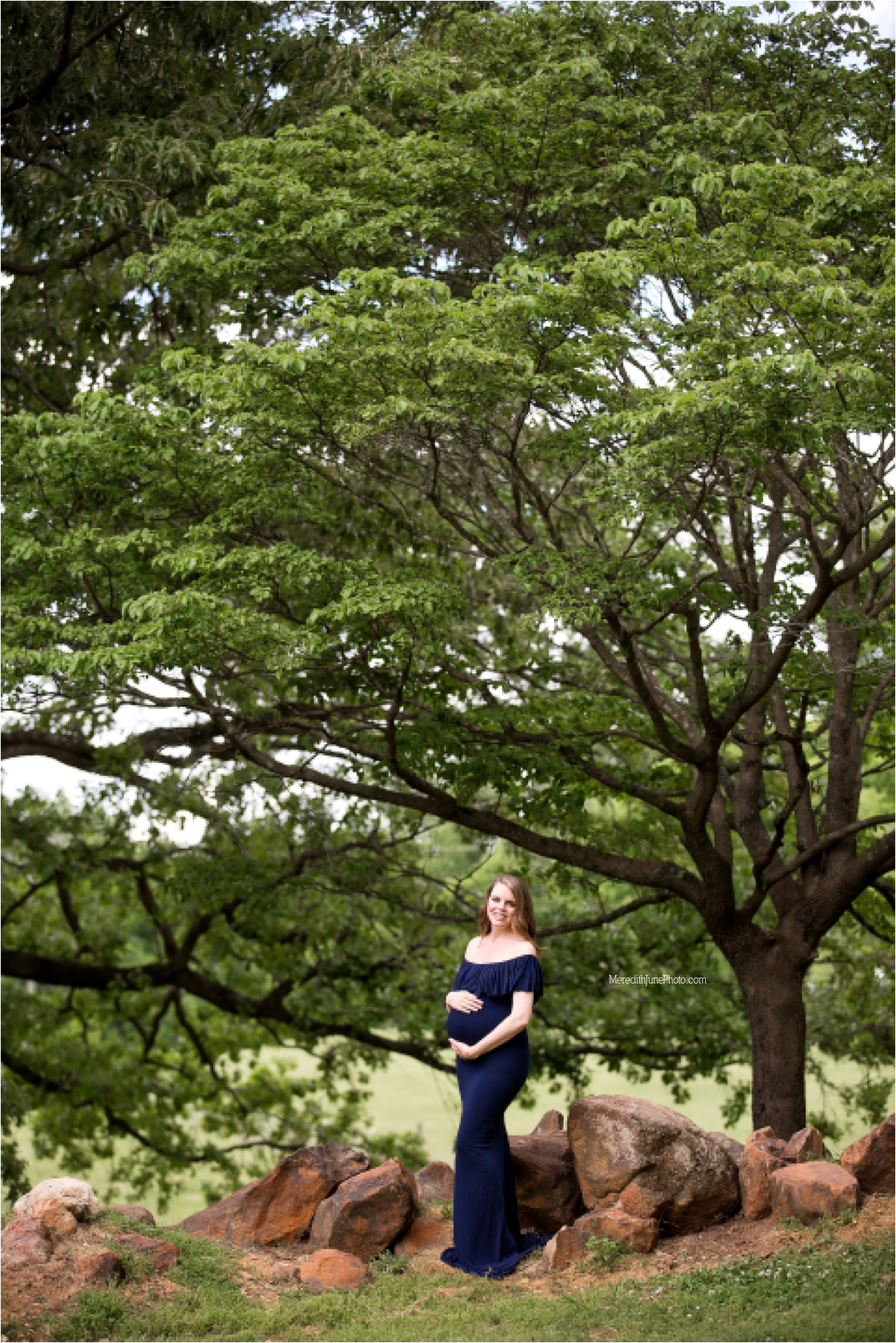 outdoor maternity session in South Carolina 
