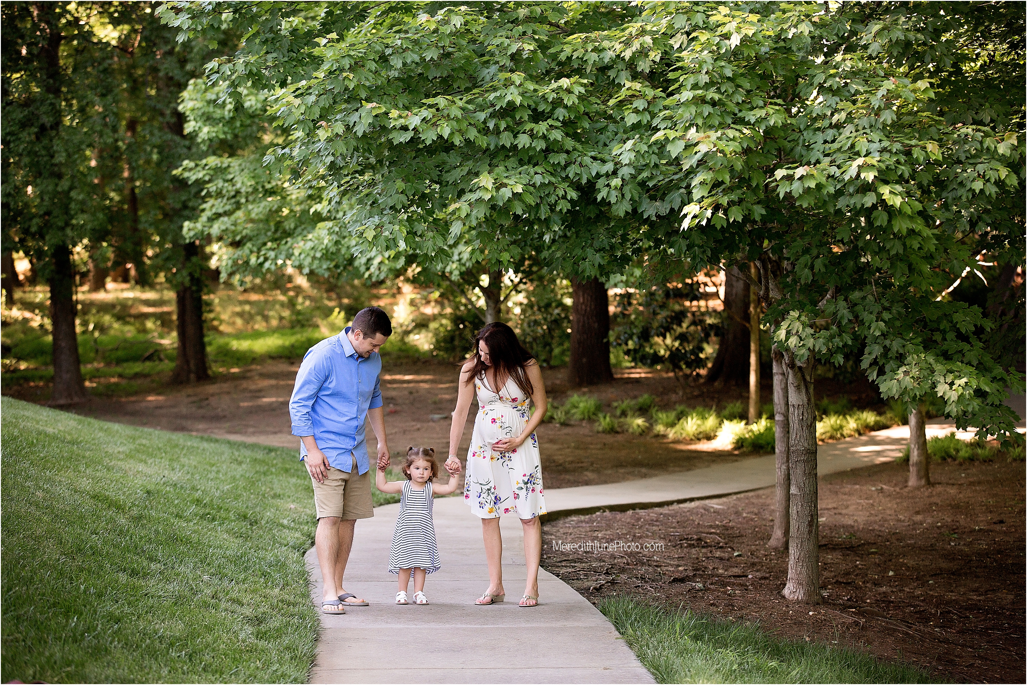 Pregnancy and family photo session in Ballantyne NC 