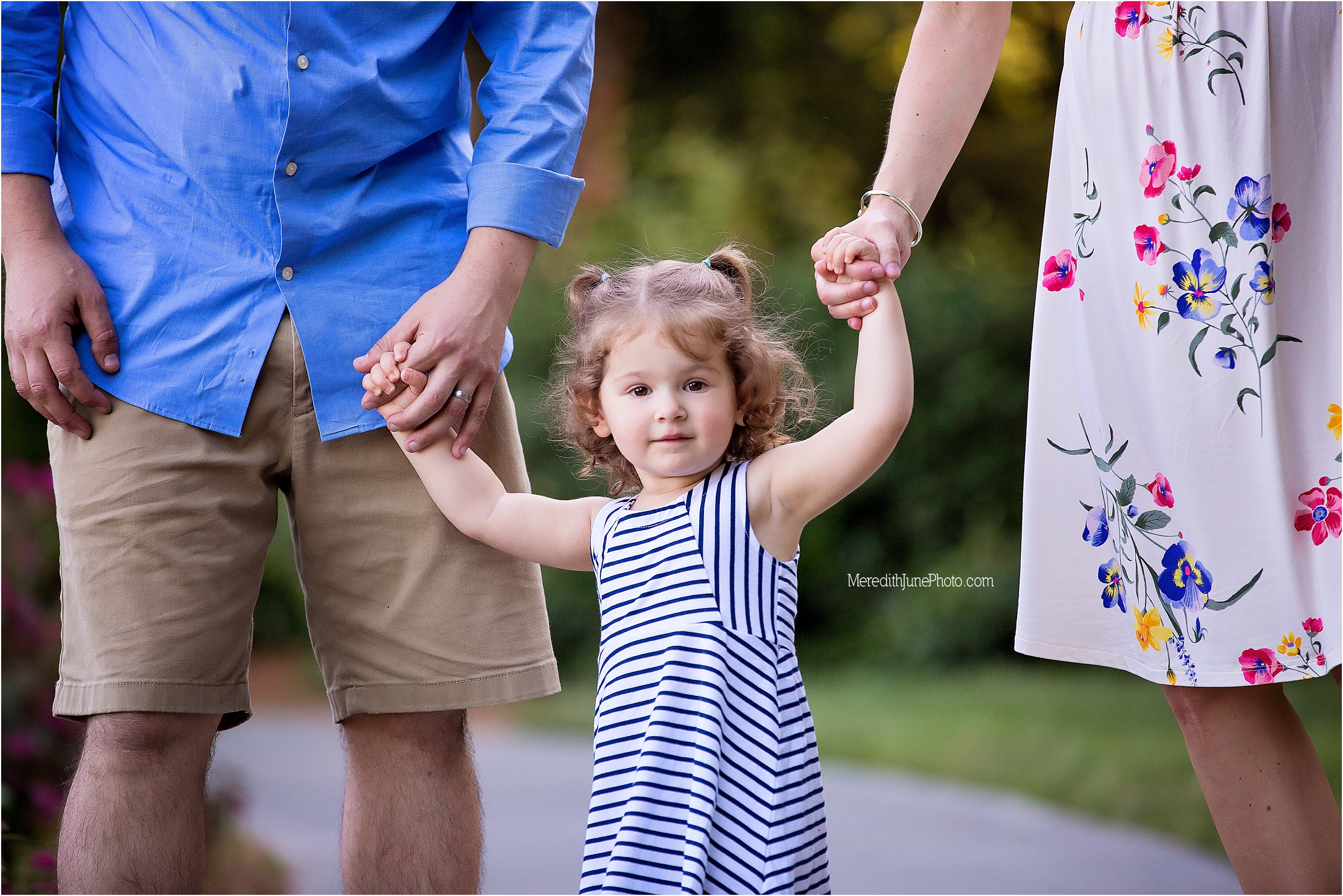 Best family and maternity photos by Meredith June Photography