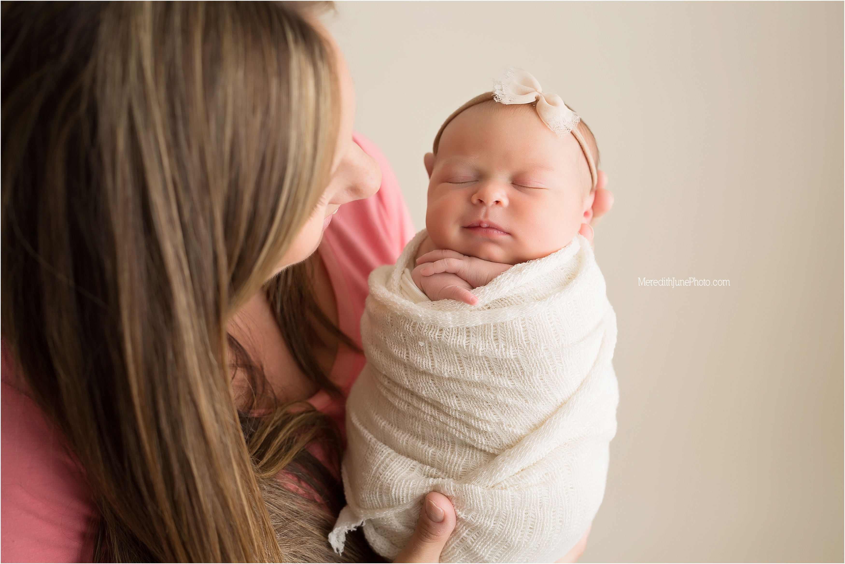 Reagan's newborn session at Meredith June Photography 