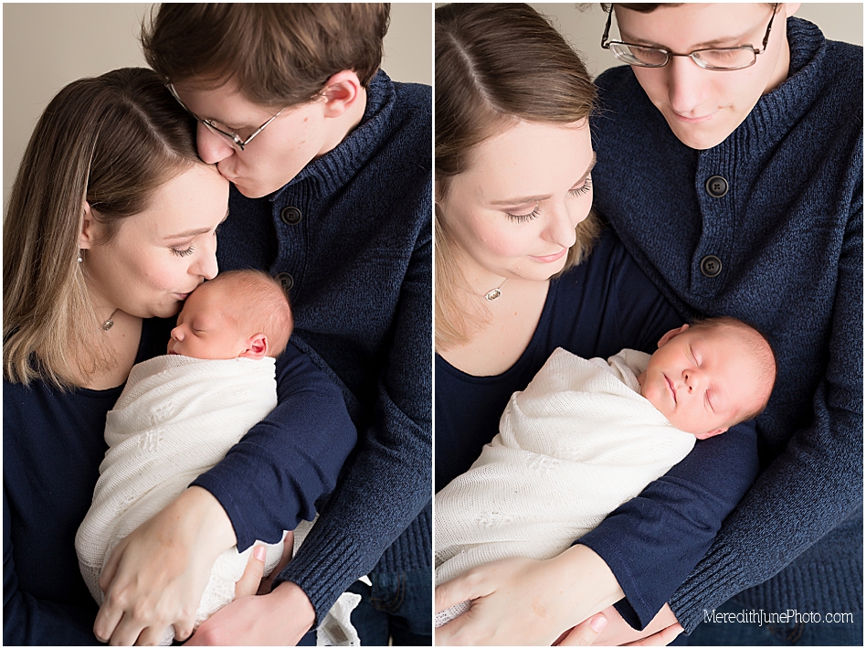 Posing ideas for newborn with family 