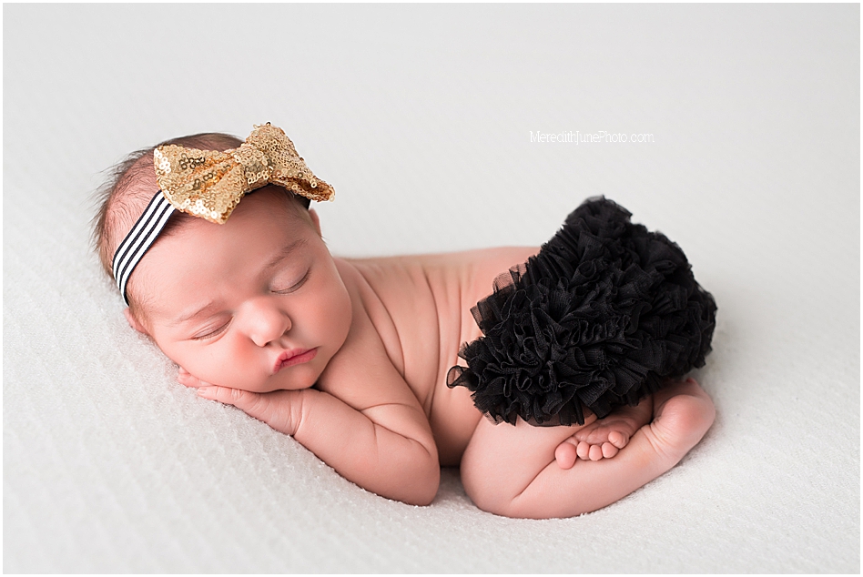 Newborn pictures for baby girl in Charlotte area 