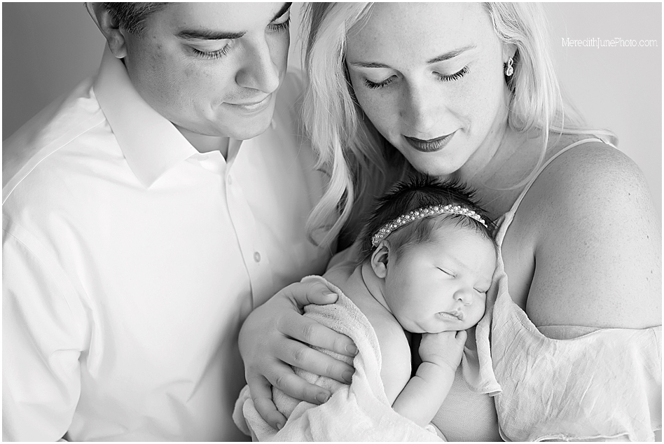 black and white family portraits by MJP