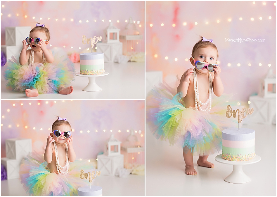 Baby girl cake smash pictures by Meredith June Photography