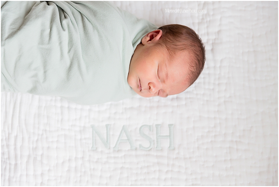 newborn lifestyle photos for baby boy