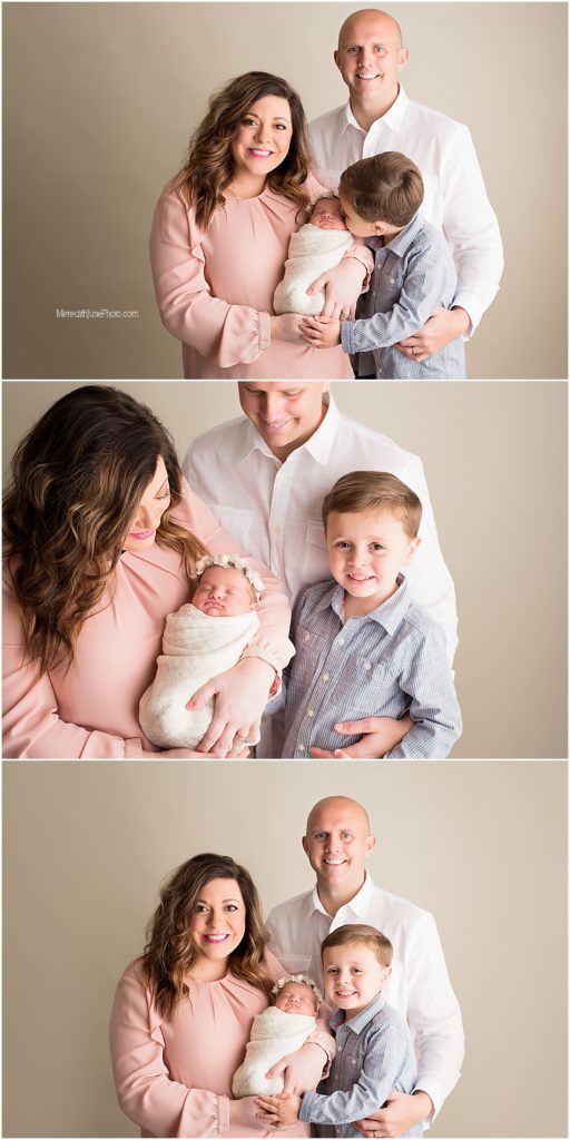 newborn baby girl with family photo ideas by Meredith June Photography in Charlotte NC