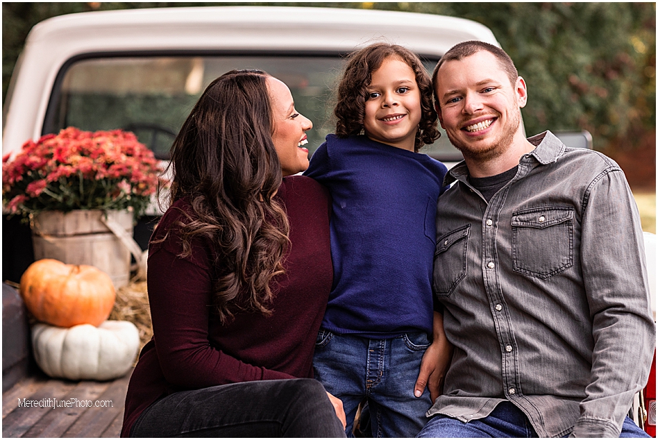 fall family photo shoot in charlotte nc by Meredith June Photography 