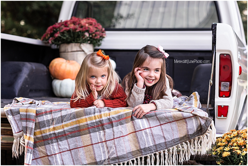 sibling picture ideas for sisters
