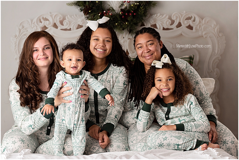 Christmas family photo shoot at Meredith June Photography in Charlotte, NC