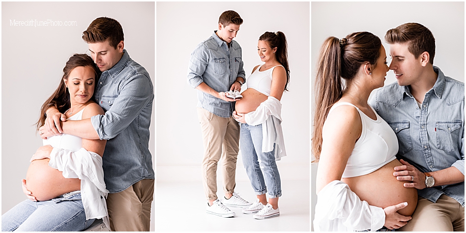 couples pregnancy photo shoot by MJP in Charlotte NC