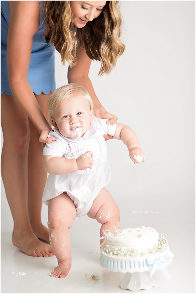 cake smash photos for baby boy at Meredith June Photography in charlotte NC