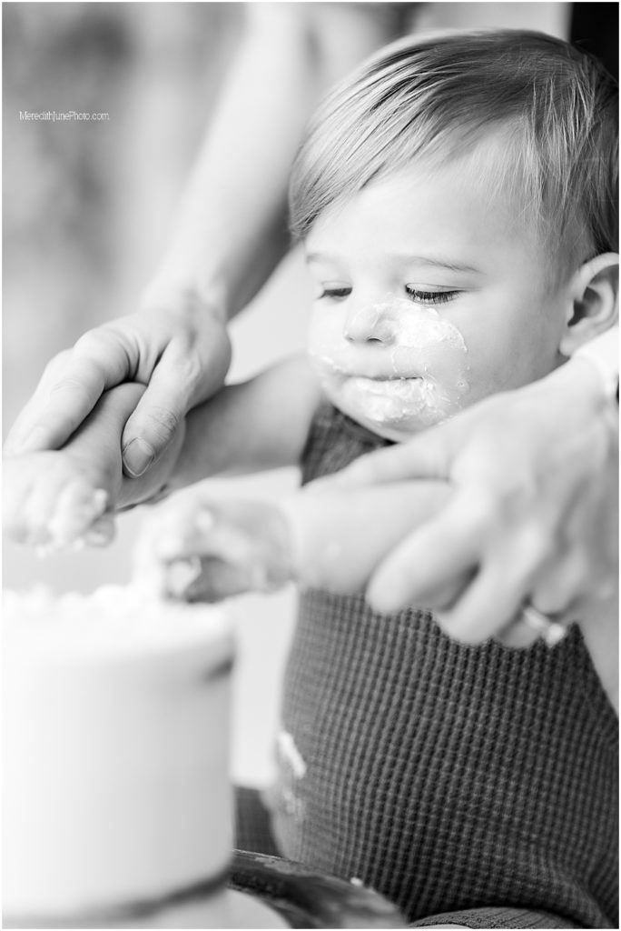 cake smash photo ideas for baby boy